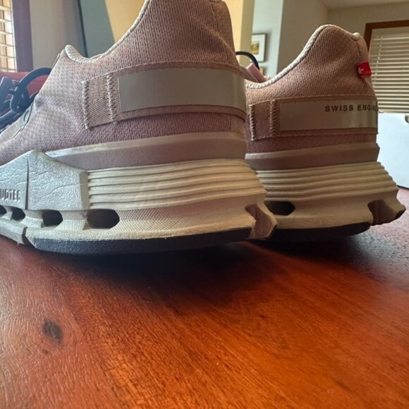 On Cloudnova Form Rosebrown Orchid - Picture 3 of 3